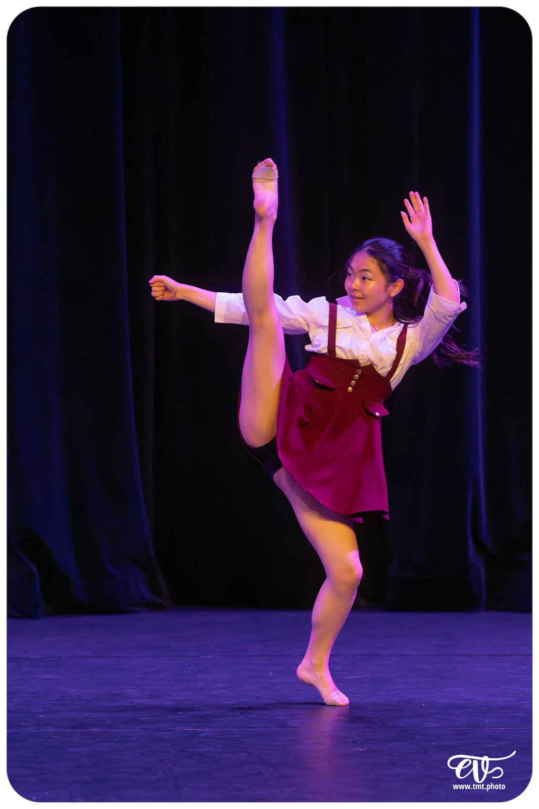 ECOLE DE DANSE CÉCILE ADAMOW
